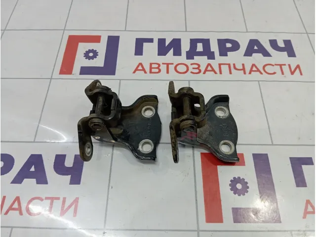 Петли двери задней левой Opel Antara (С105)