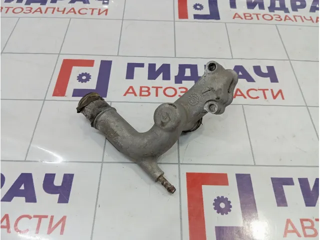 Фланец двигателя системы охлаждения Opel Antara (С105) 92067797