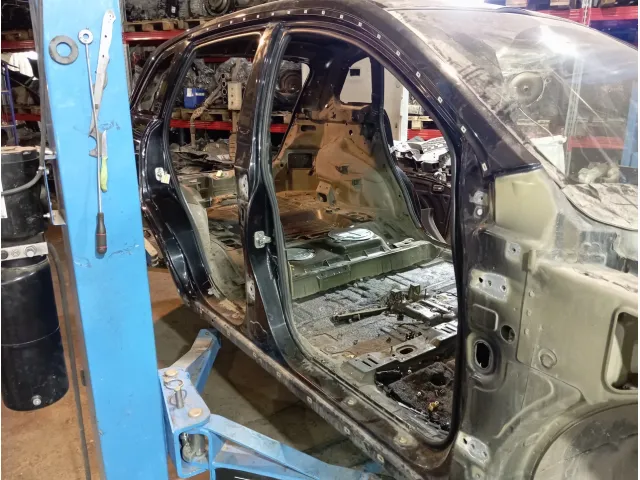 Порог со стойкой правый Opel Antara (С105)