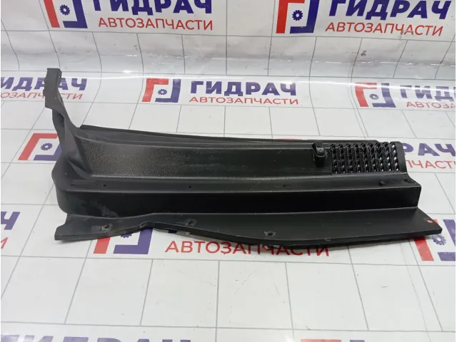 Решетка стеклоочистителя правая Opel Antara (С105) 96622273