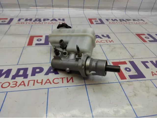 Цилиндр тормозной главный Opel Antara (C105) 4808835.