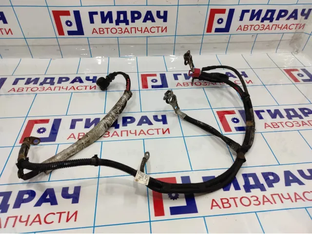 Клемма Opel Antara (C105) 4808340. Плюс и минус в сборе.