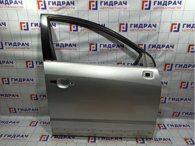 Дверь передняя правая Opel Antara (C105) .