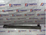 Накладка на порог правая Opel Antara (C105) 4808362. Потертости.