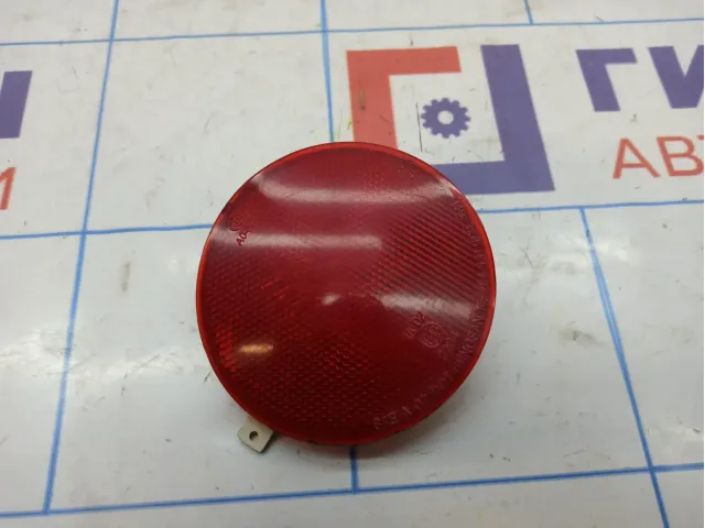 Отражатель в бампер задний левый Opel Antara (C105) 96673825.