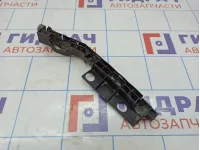 Направляющая переднего бампера правая Opel Antara (C105) 20918966.