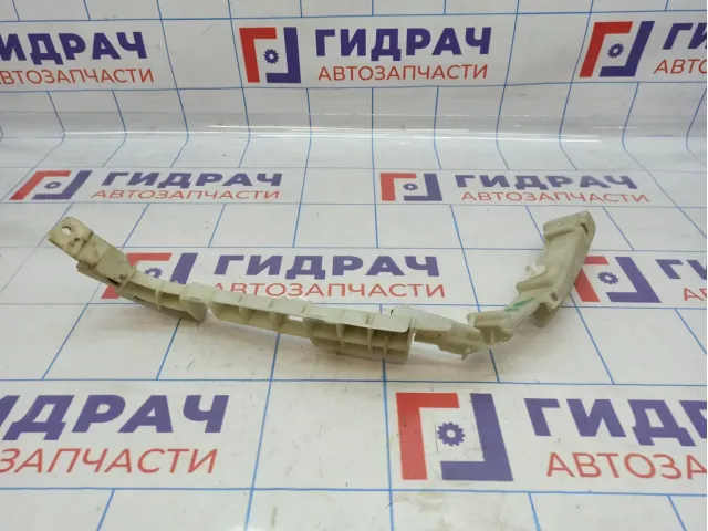 Направляющая заднего бампера левая Opel Antara (C105) 96819738.