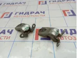 Петли двери передней правой Opel Antara (C105) . Комплект.