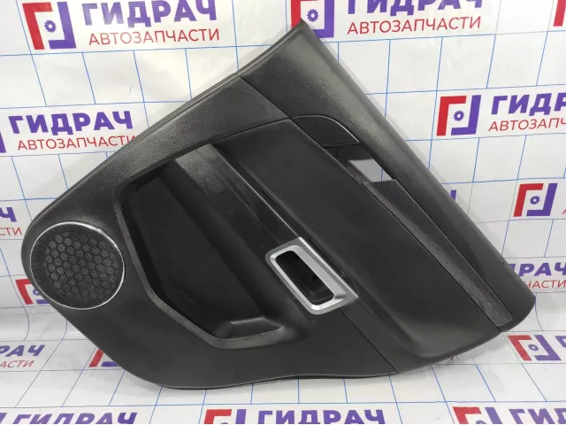 Обшивка двери задней правой Opel Antara (C105) 96662256.