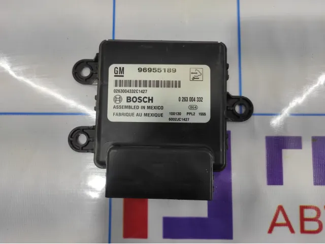 Блок управления парктроником Opel Antara (C105) 96955189.