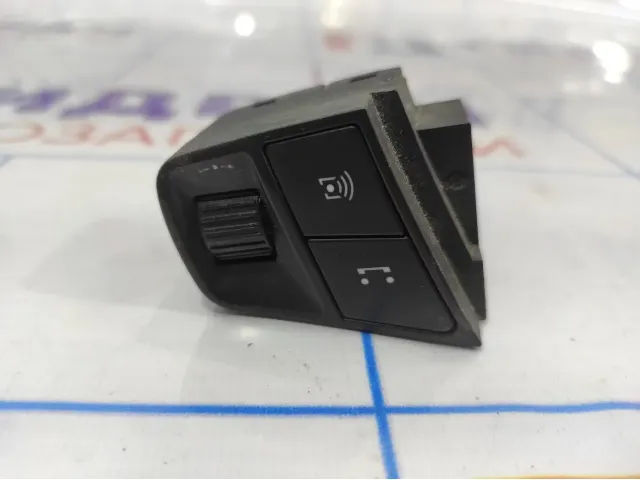 Кнопка многофункциональная Opel Antara (C105) 96628661. В руль левая.