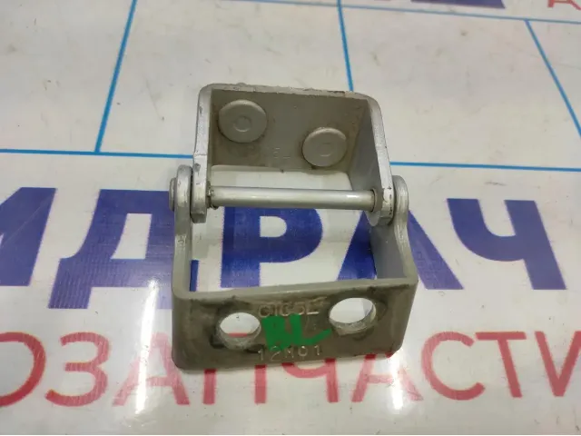 Петля двери багажника левая Opel Antara (С145) 96661401.