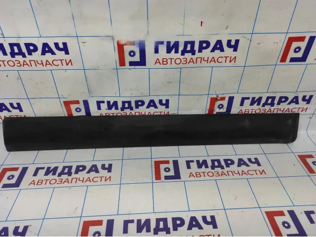 Накладка двери передней правой Opel Antara (С145) 96660214. Нижняя.