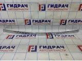Накладка двери багажника Opel Antara (С145) 96661355. Сломано крепление.