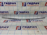 Накладка двери багажника Opel Antara (С145) 96661355. Сломано крепление.