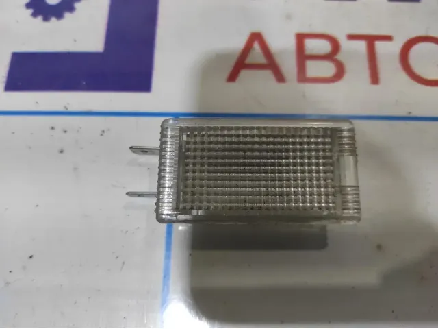 Плафон салонный Opel Antara (С145) 96247398. Багажника.