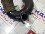 Воздуховод Opel Antara (С145) . На корпус воздушного фильтра.