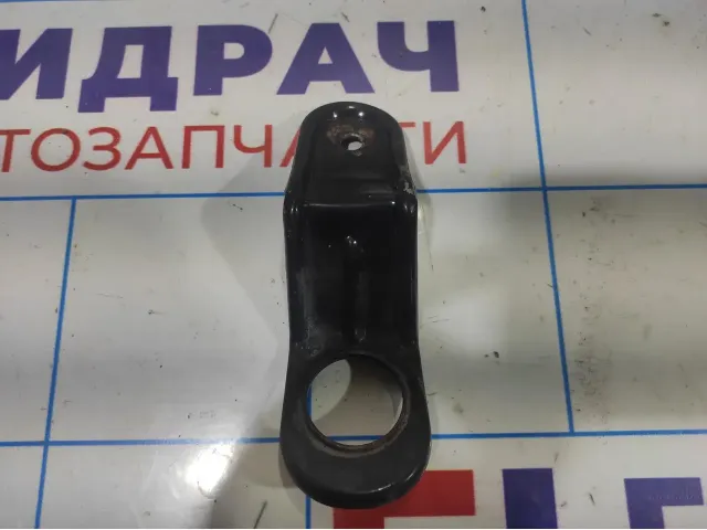 Кронштейн радиатора Opel Antara (С145) 95192578. Верхний.