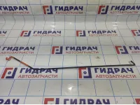 Упор капота Opel Antara (С145) .