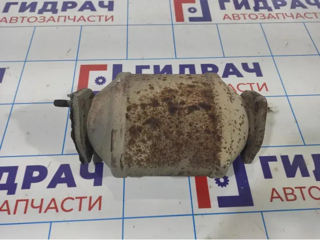 Катализатор Opel Antara (С145) 4802632. Без катализатора.