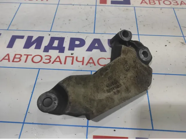 Кронштейн опоры двигателя Opel Antara (С145) 15854396.