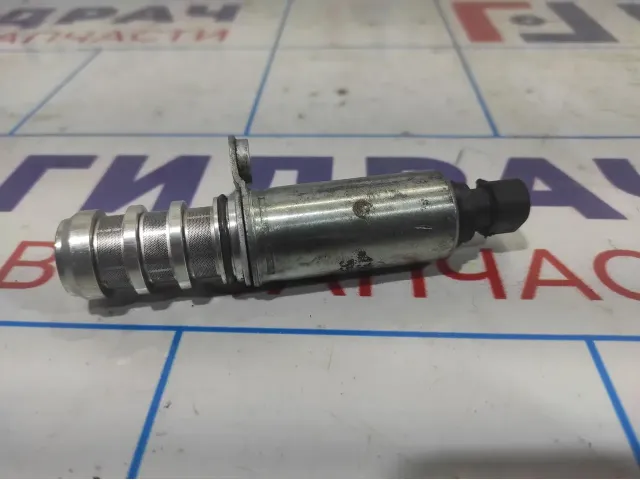 Клапан электромагн. изменения фаз ГРМ Opel Antara (С145) 12655421. Выпускной.