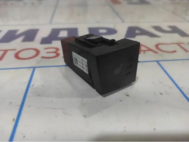 Кнопка обогрева сидений Opel Antara (С145) 20785534. Левая.