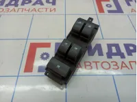 Блок управления стеклоподъемниками Opel Antara (С145) 20968462