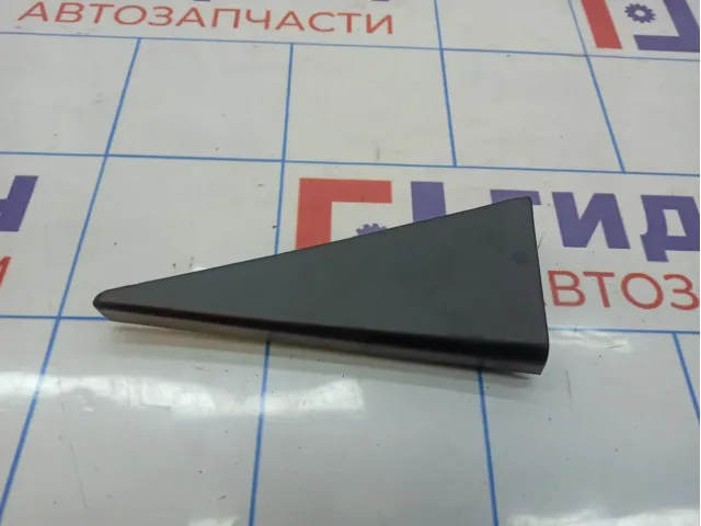 Накладка двери задней правой внутренняя Opel Antara (С145) 96630815