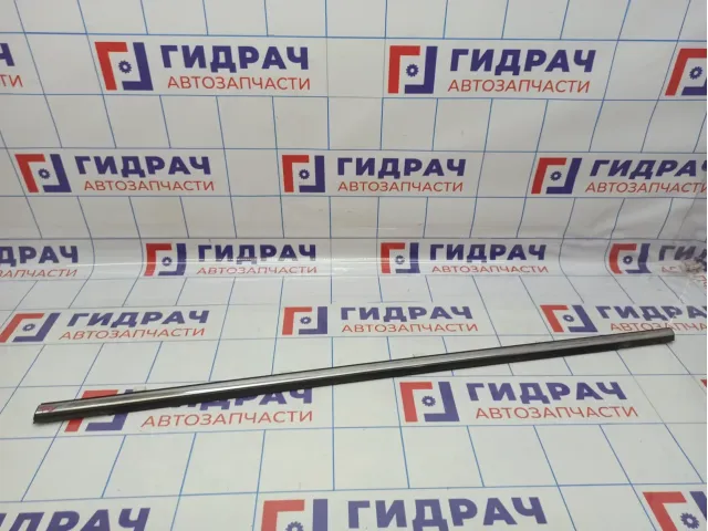 Накладка стекла переднего левого Opel Antara (С145) 4804363