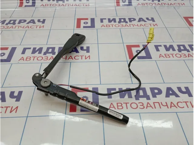 Ответная часть ремня безопасности левая с пиропатноном Opel Antara (С145) 20919346