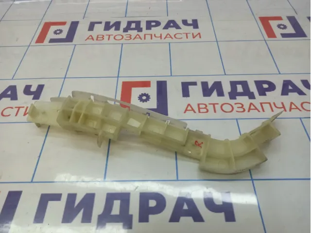 Направляющая заднего бампера правая Opel Antara (С145) 96819743