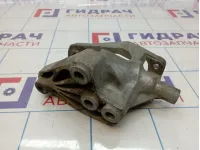 Кронштейн опоры КПП Opel Antara (С145) 4818087