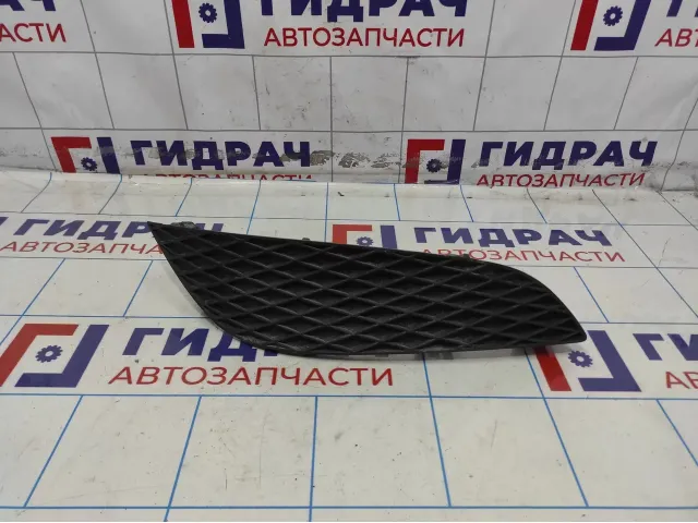 Решетка в бампер правая Opel Astra (H) 1400411
