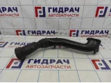 Воздухозаборник Opel Astra (H) 835253