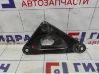 Кронштейн передней балки правый Opel Astra (H) 302022