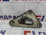 Кронштейн передней балки правый Opel Astra (H) 302022
