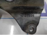 Кронштейн опоры двигателя правый Opel Astra (H) 13189381
