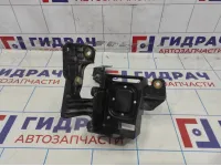 Кронштейн блока ABS Opel Astra (H) 5530528 Кронштейн блока ABS Opel Astra (H) 5530528