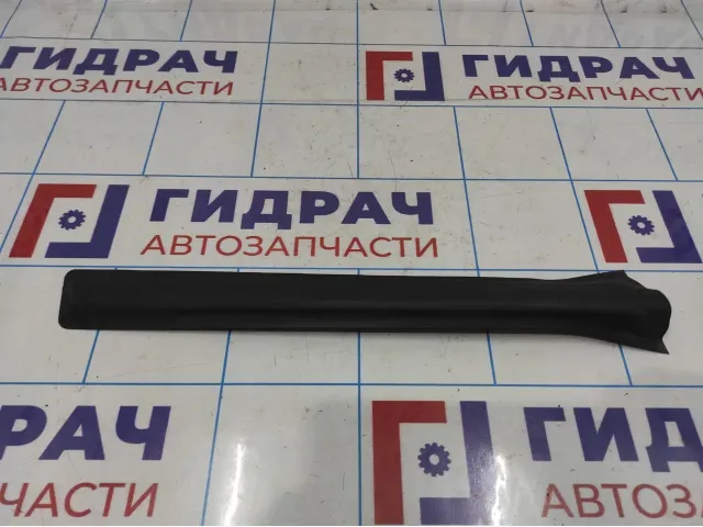 Накладка стойки левая Opel Astra (H) 13123710