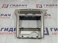 Накладка декоративная на торпедо центральная Opel Astra H 7209566