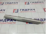 Накладка декоративная на торпедо правая Opel Astra H 7209126