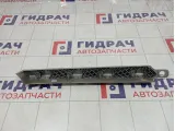 Накладка декоративная на торпедо правая Opel Astra H 7209126