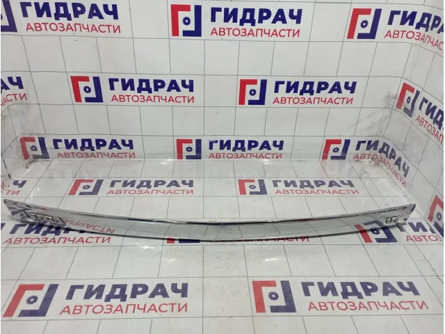 Накладка крышки багажника Opel Astra H