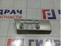 Накладка декоративная на торпедо левая Opel Astra H 7209128