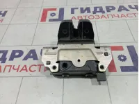 Замок багажника Opel Astra H 13126497