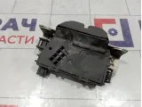 Замок багажника Opel Astra H 13126497