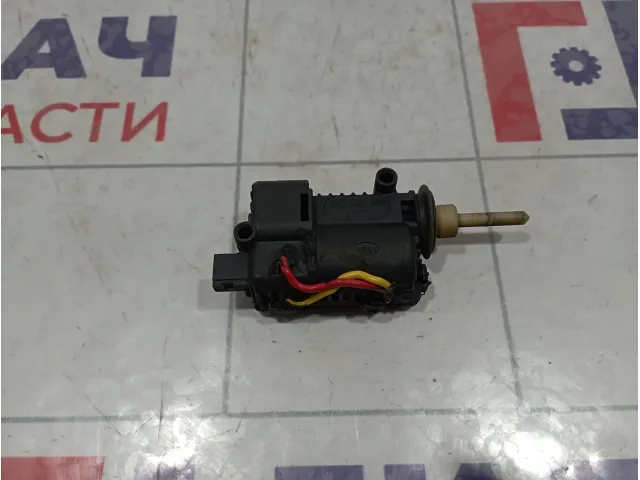 Активатор замка крышки бензобака Opel Astra H 6207155