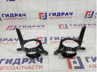 Рамка противотуманной фары Opel Astra H