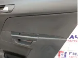 Обшивка двери задней правой Opel Astra H 7232617